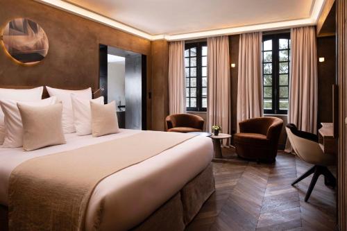 Фотография гостиницы Hôtel Saint-Delis - La Maison du Peintre - Relais & Châteaux