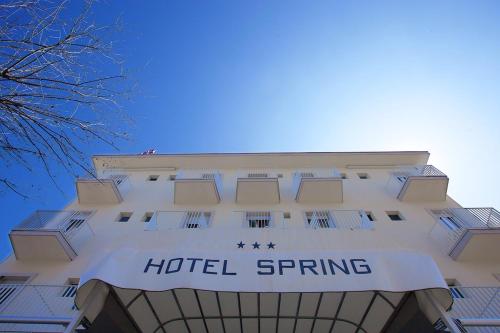 Фотографии гостиницы
Hotel Spring