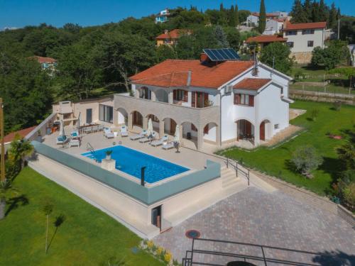 Фотография гостевого дома Holiday Home Villa Marina