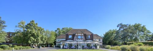 Фотографии гостиницы
Relais De La Malmaison Paris Rueil Hôtel-Spa