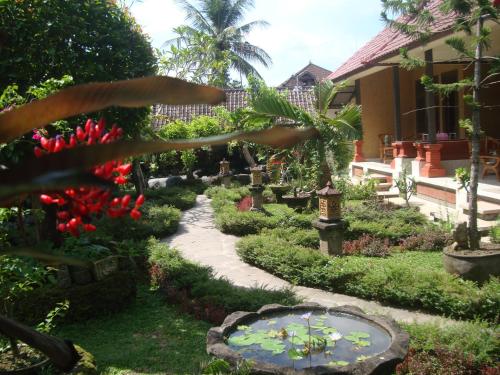 Фотография гостевого дома Gusti Home Stay Ubud