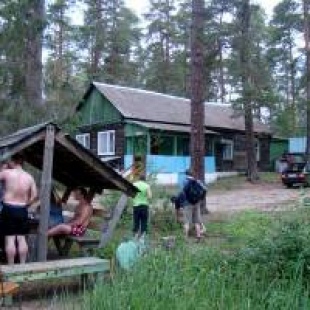 Фотография базы отдыха Краснолесье