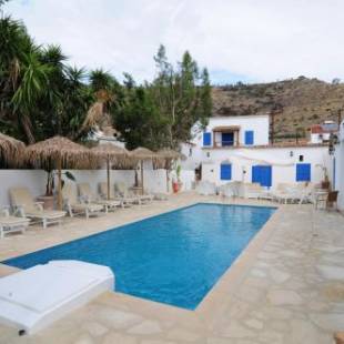 Фотографии апарт отеля 
            Lithos Studios