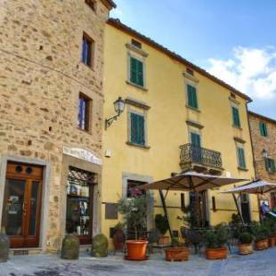 Фотографии мини отеля
Antico Borgo Seggiano