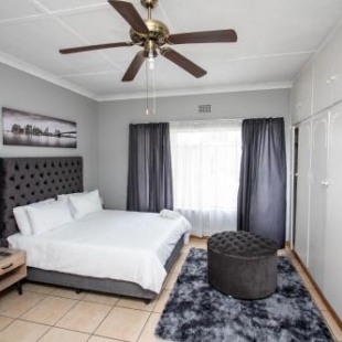 Фотография гостевого дома WILLOW GUEST HOUSE