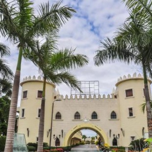 Фотография гостиницы Aparthotel Castillo Real