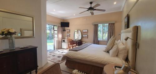 Фотографии гостевого дома
Chez Nous Bed and Breakfast & Self Catering