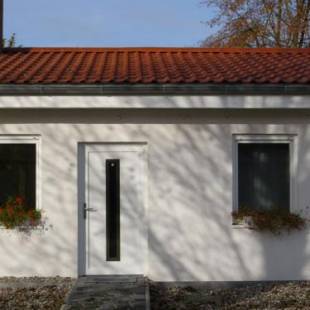 Фотографии гостевого дома
Sprawling Bungalow with Sauna at Borgerende-Rethwisch