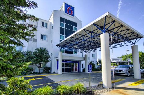 Фотография мотеля Motel 6-Portsmouth, NH