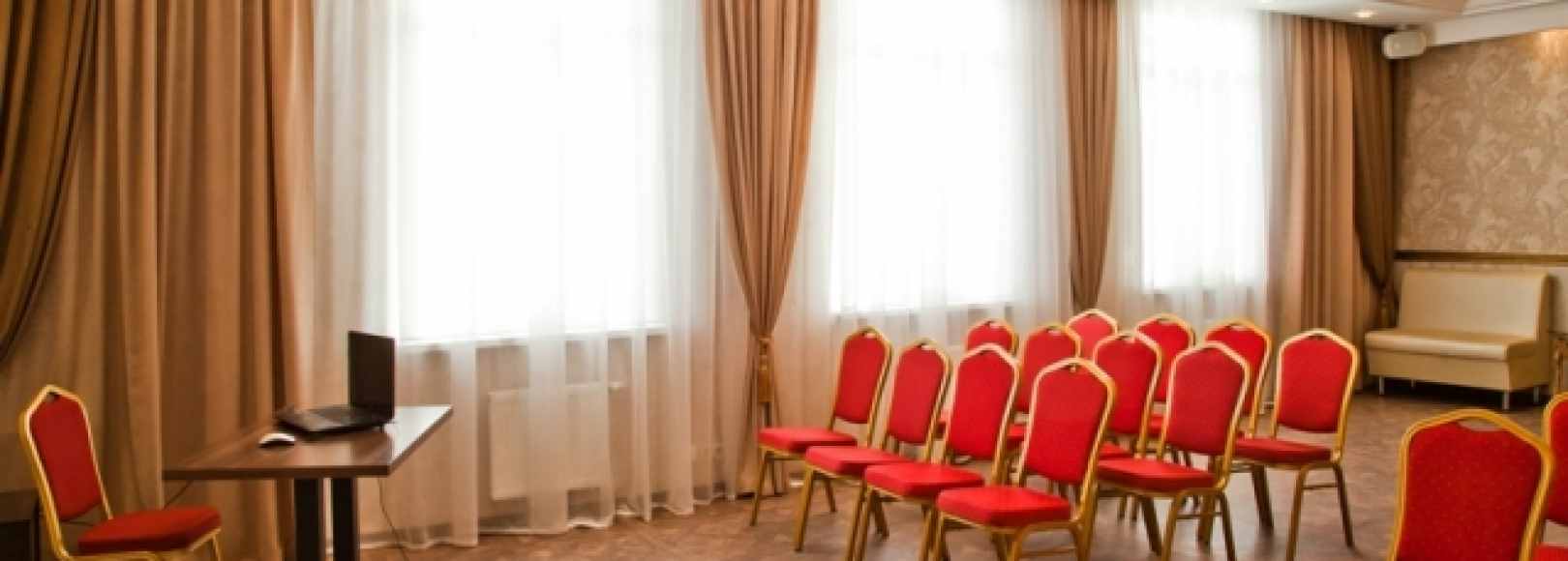 Фотография конференц-зала Классический