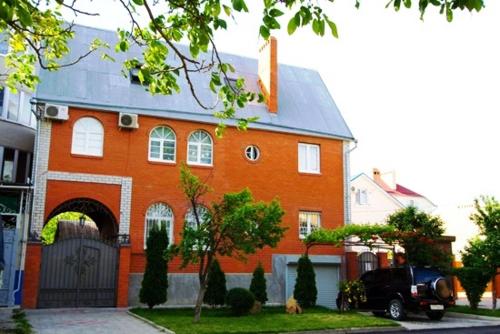 Фотографии гостевого дома
Лилия на Трудящихся, 197