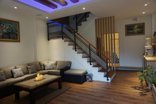 Фотография мини отеля Static Stack House