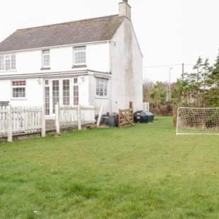 Фотографии гостевого дома 
            Halcyon