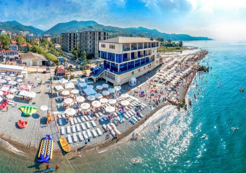 Фотографии гостевого дома
Черное море