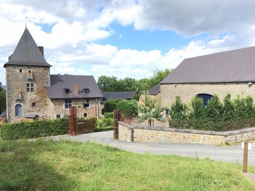 Фотография гостевого дома Les Confidences de Messire Sanglier, stylished guest houses