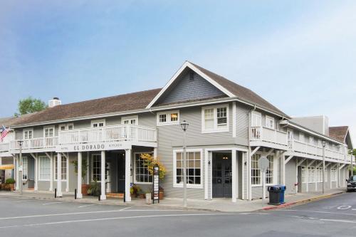 Фотография гостиницы El Dorado Hotel