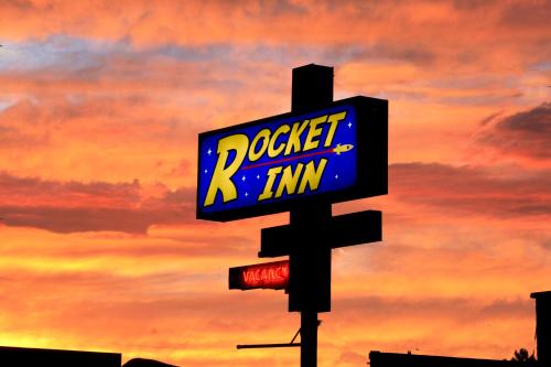 Фотографии гостиницы 
            Rocket Inn