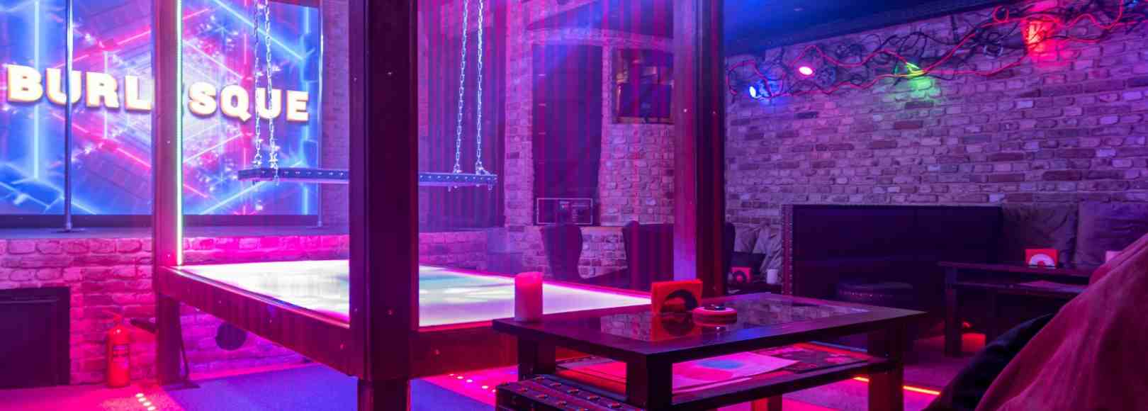 Фотография ночного клуба Burlesque Стриптиз-клуб на Хорошевке