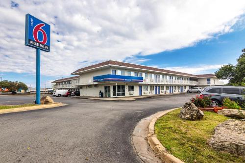 Фотография гостиницы Motel 6-Ardmore, OK