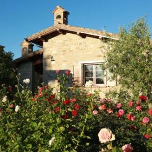 Фотографии базы отдыха 
            Agriturismo Colle Mura