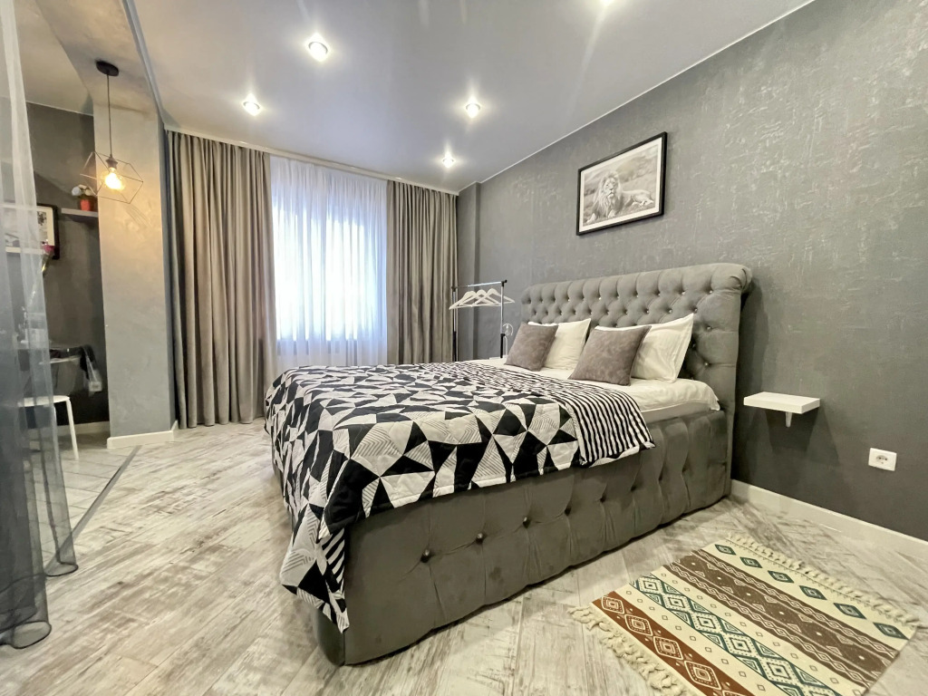 Фотография квартиры Квартира Студия на Кулакова (HouseVip26)