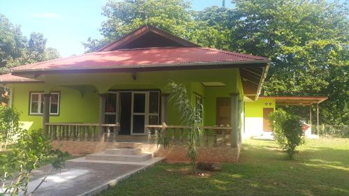 Фотография гостевого дома La Passe Holiday Villa