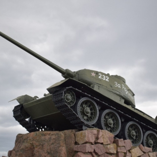 Фотография памятника Танк Т-34-85