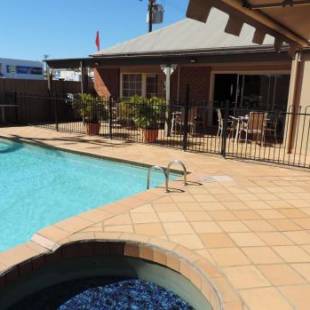 Фотографии мотеля
Burke & Wills Mt Isa