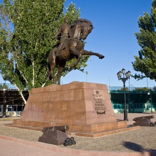 Фотография памятника Памятник основателю города Ейска Воронцову