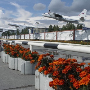 Фотография Аллея Почета авиационной техники