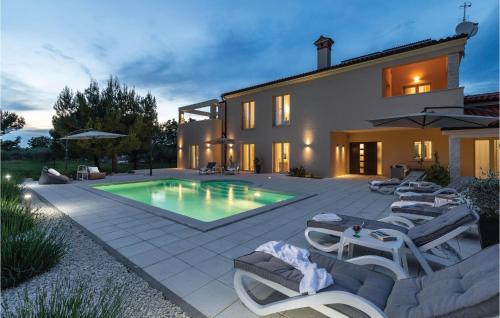 Фотография гостевого дома Stunning home in Vodnjan w/ Outdoor swimming pool, Sauna and 4 Bedrooms