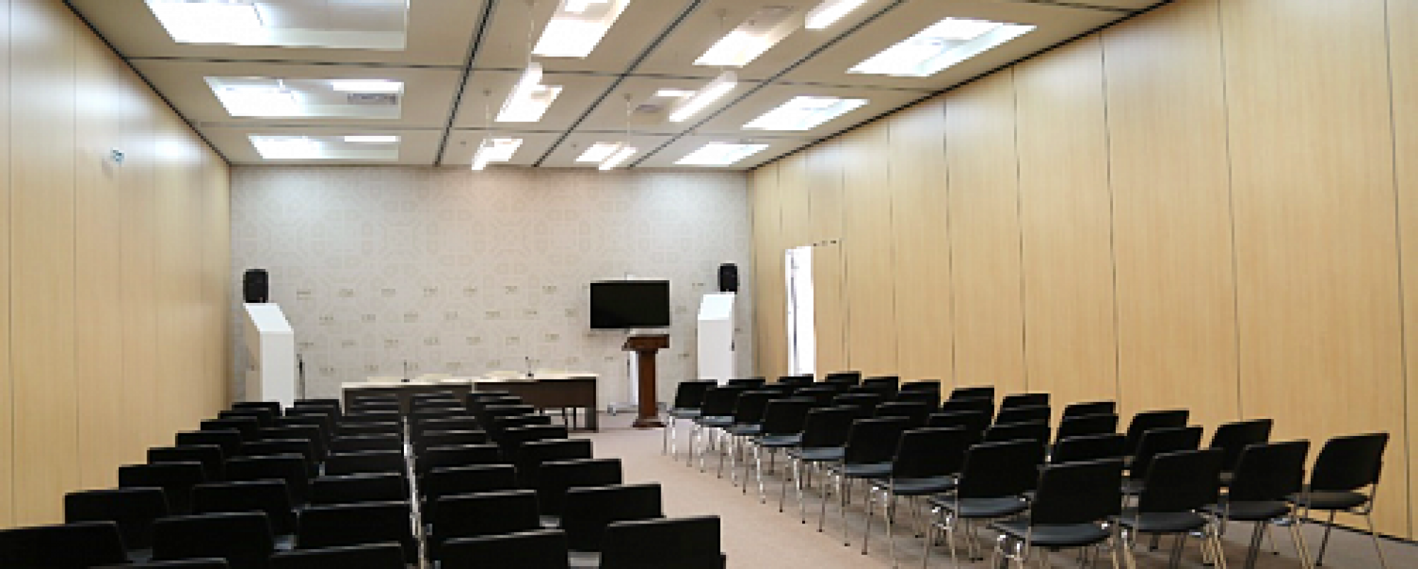 Фотографии конференц-зала Конгресс-холл Торатау Конференц-зал № 3