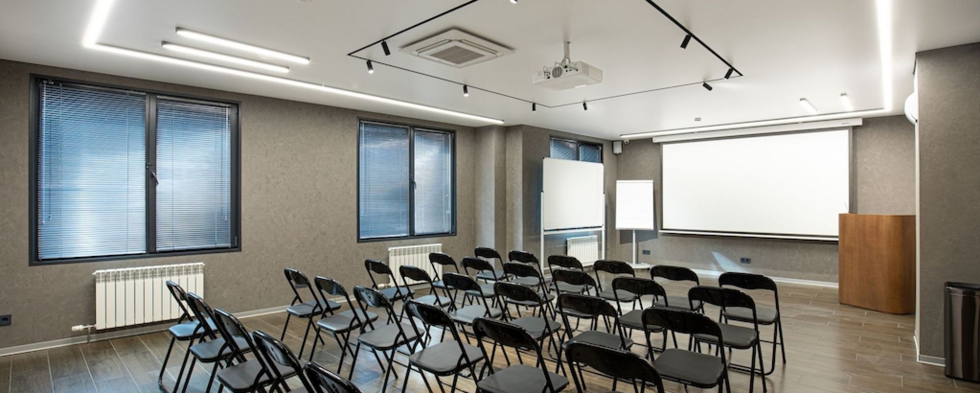 Фотографии конференц-зала Зал №2 TFL Hotel Vladivostok