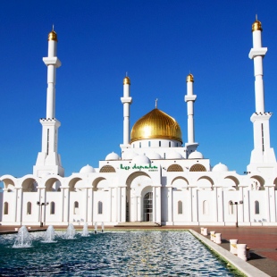 Фотография Мечеть Нур-Астана