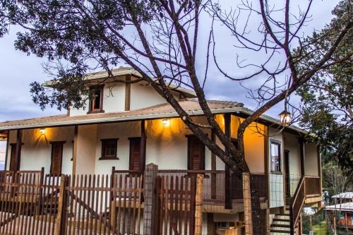 Фотография гостевого дома Pé da Serra Suítes