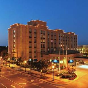 Фотографии гостиницы
Hilton Garden Inn Virginia Beach Town Center