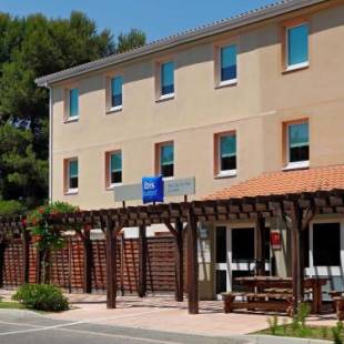 Фотографии гостиницы
ibis budget Saint Cyr sur Mer La Ciotat