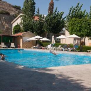 Фотографии апарт отеля
Kotzias Beach Apartments