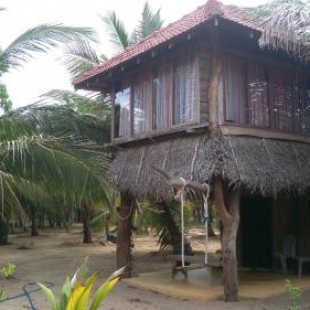 Фотография гостевого дома Light House Beach Hut