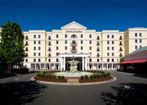 Фотография гостиницы Hampton Inn & Suites-South Park at Phillips Place
