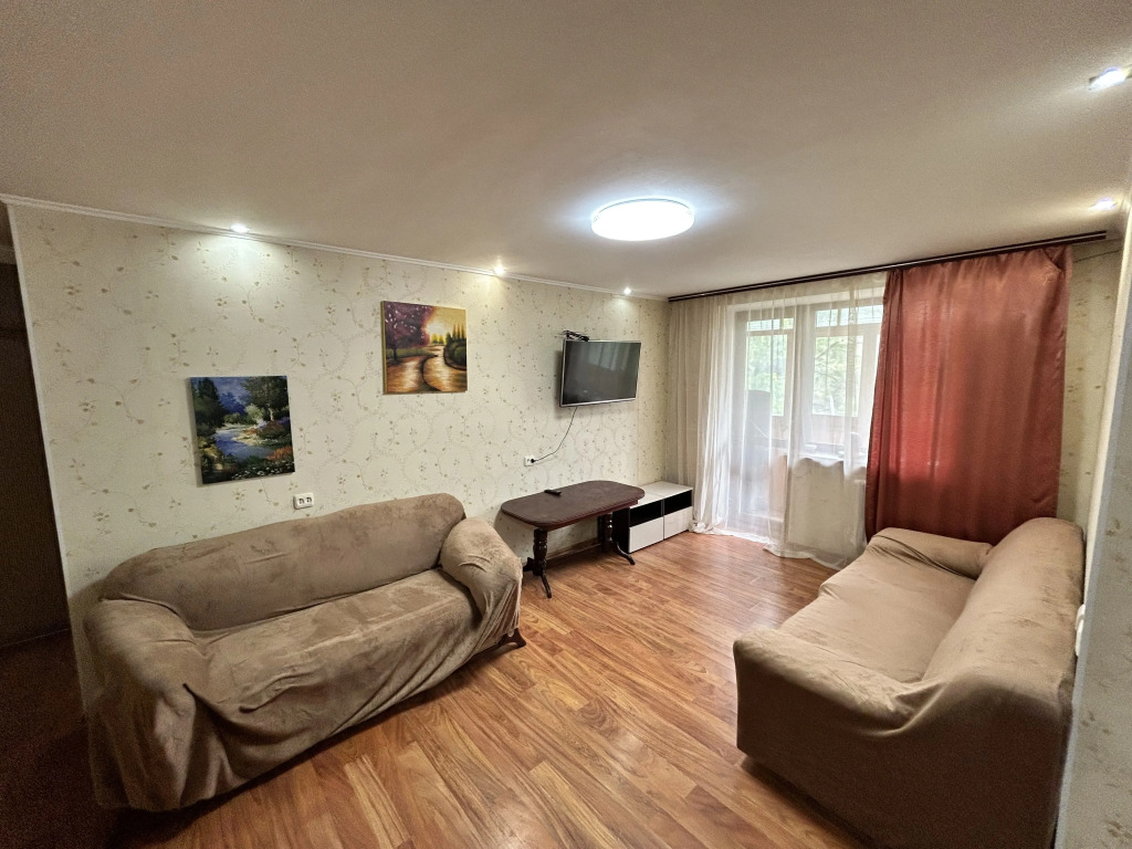 Фотография квартиры Квартира Симферополь с балконом