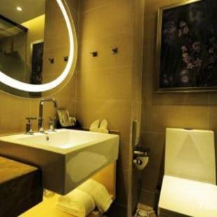 Фотографии гостиницы 
            Lavande Hotel Guiyang Huaguoyuan Shopping Mall