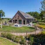 Фотография гостевого дома Lush Mansion in Vrouwenpolder with Private Fenced Garden
