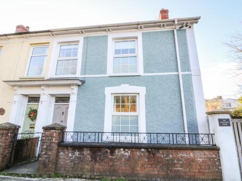 Фотографии гостевого дома 
            The Courtyard House