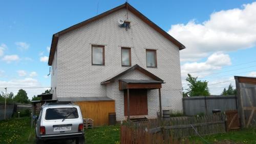 Фотографии гостиницы
Комната.кухня и санузел в коттедже