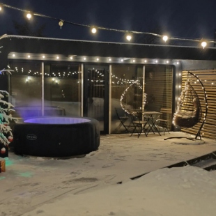 Фотография Коттеджа Частный Дом в аренду А-Шалаш у Яблони