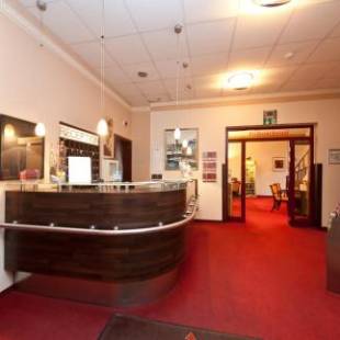 Фотографии гостиницы
Hotel Polo am ZOB