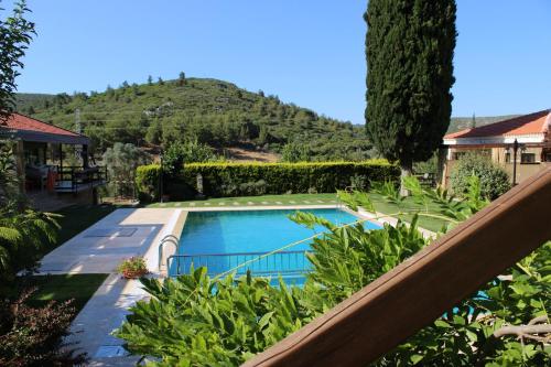 Фотографии гостиницы
Turnaboğazı Çiftlik Hotel