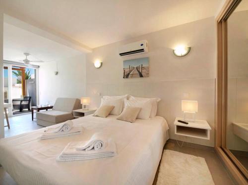 Фотография гостевого дома Calheta 25