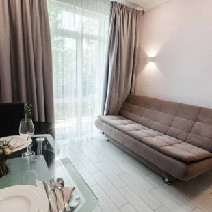 Фотография квартиры Апартаменты Red Apartments Арт Лайт Бруно